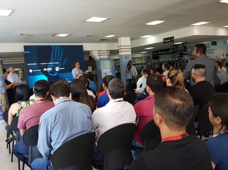 Santos Brasil lança seu novo Código de Conduta