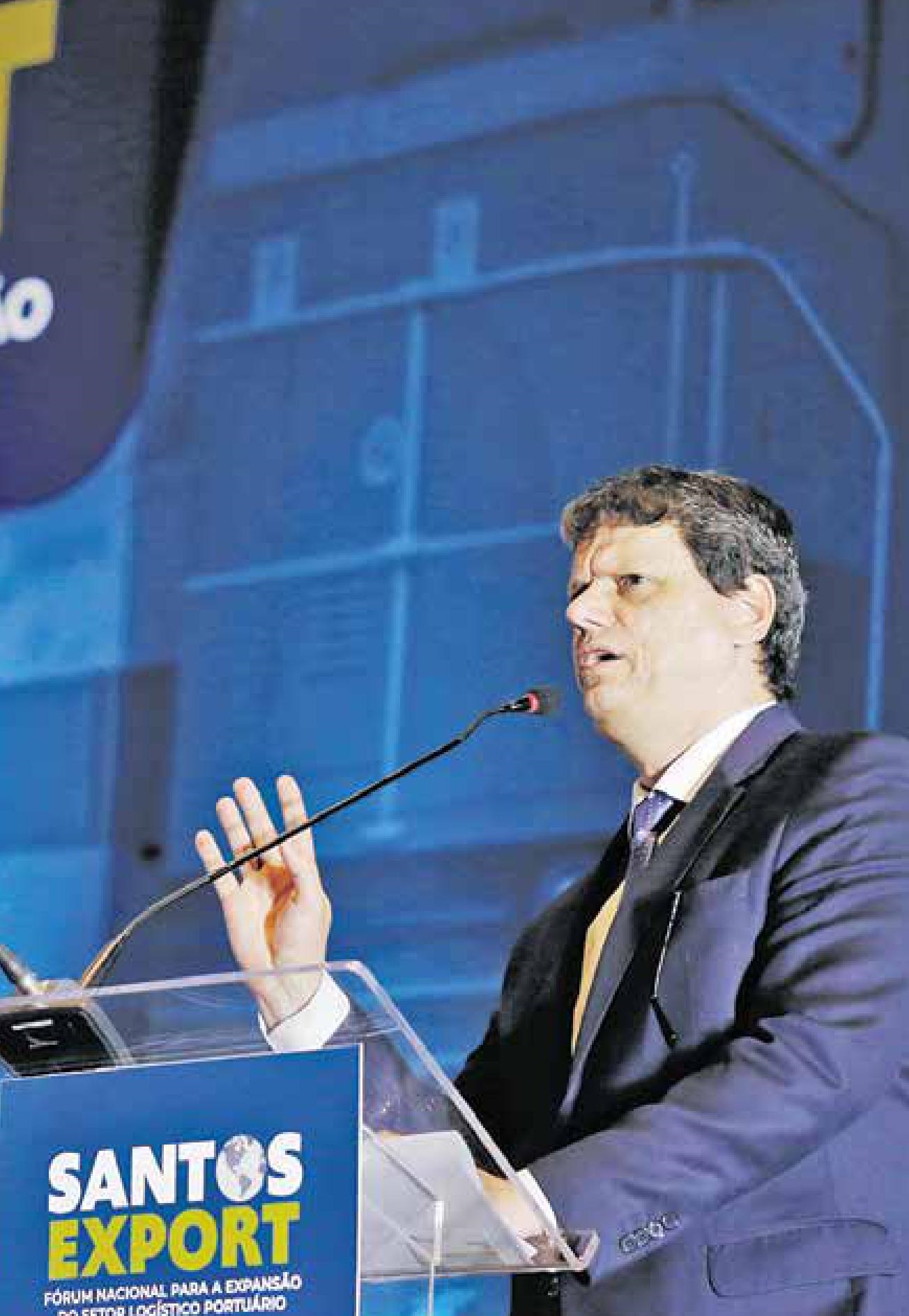 "Estamos transformando as provocações em ações", diz ministro