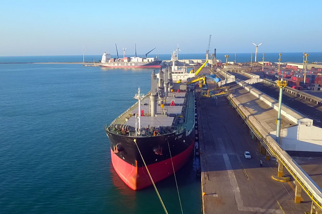 Porto de Fortaleza movimenta cerca de 1,2 milhão de toneladas de trigo em 2019