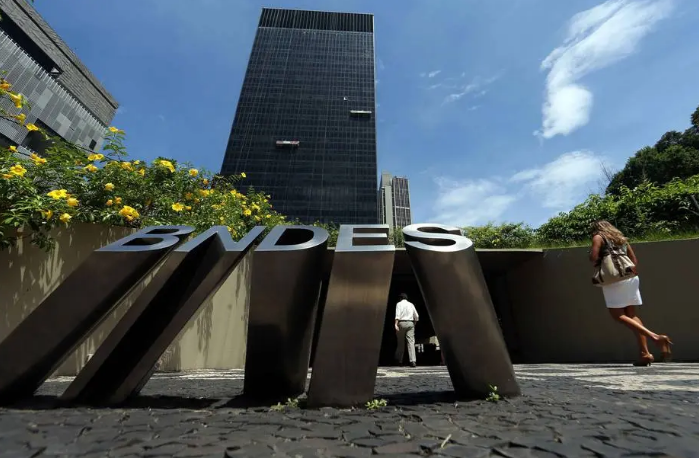 BNDES deve focar crédito à exportação a áreas estratégicas