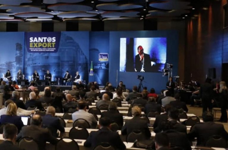 Mesas-redondas são destaque no segundo dia do Fórum Nacional Santos Export