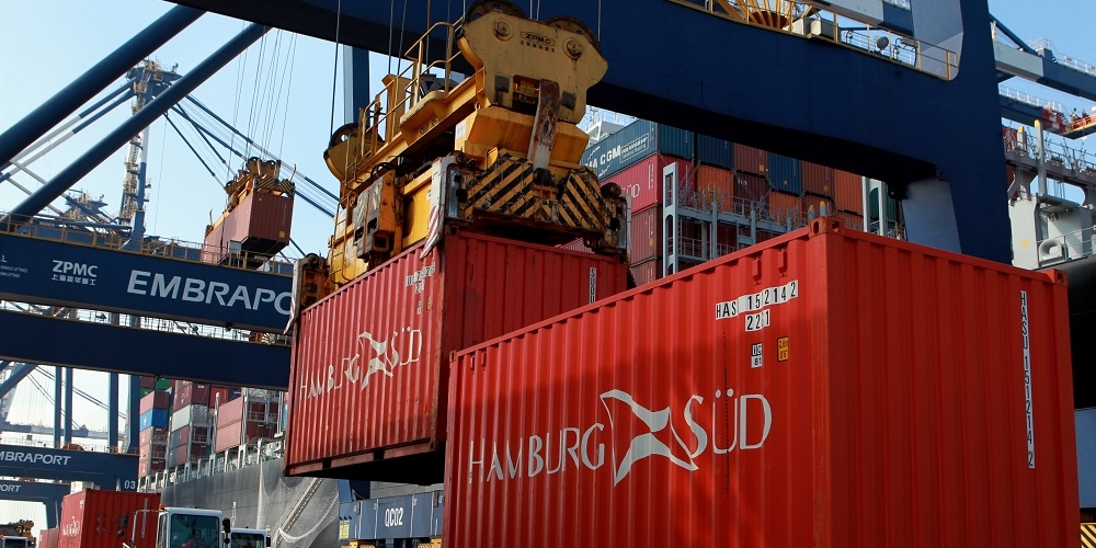 Movimento de cargas nos portos brasileiros cai 3,29% 