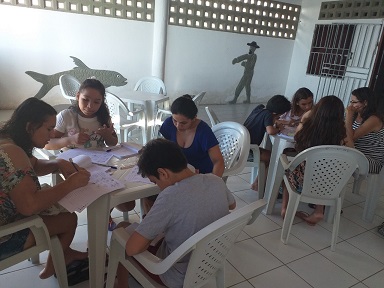 Aulas de inglês e francês estimulam comunidade pesqueira do Complexo do Pecém