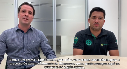 O Coordenador de Produção, Michel Tacon, e o Gerente Industrial, Alberto Zanin, compartilham os primeiros resultados observados através do Programa de Liderança da Citrosuco