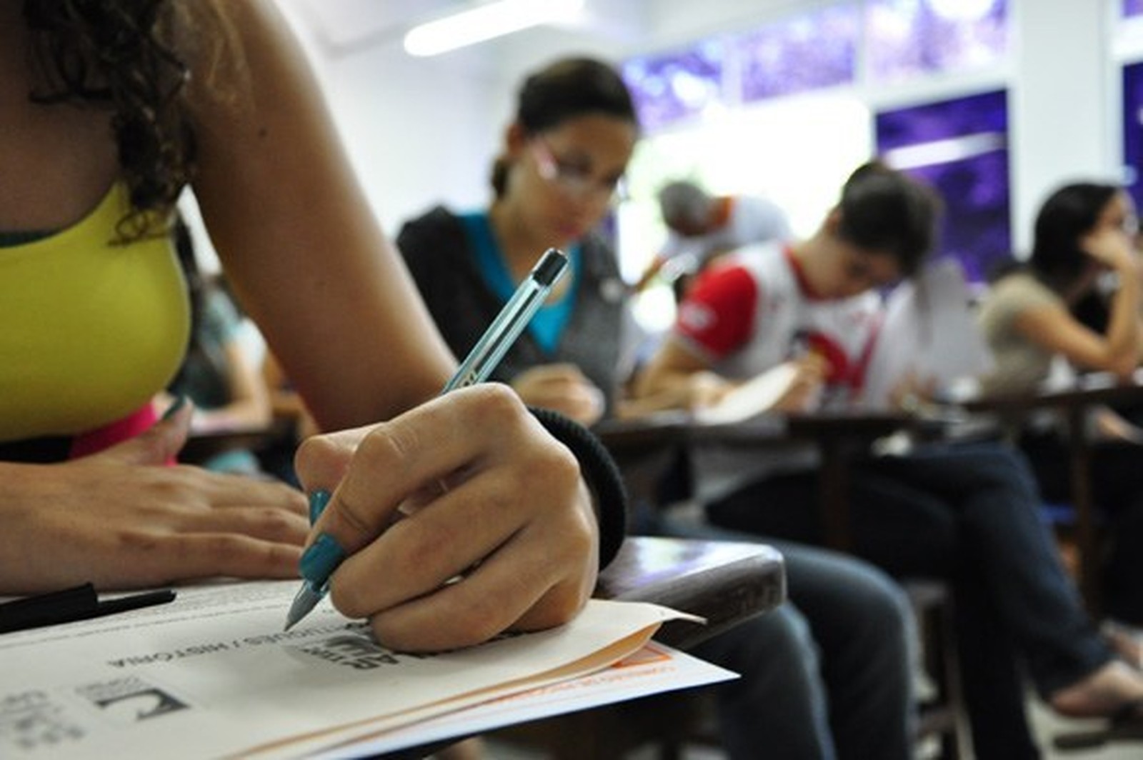 Contratação de funcionários com escolaridade mais alta cresce