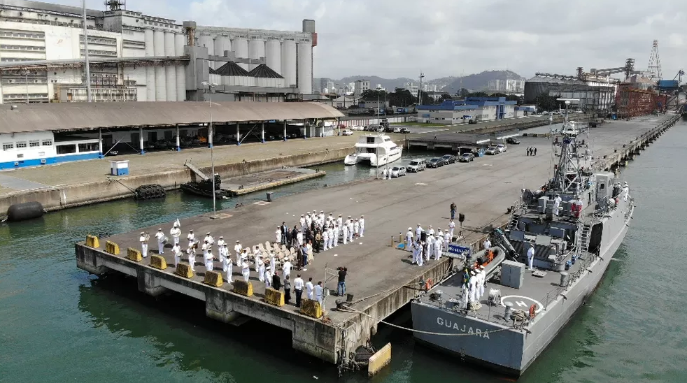 Marinha recebe novo navio para reforçar o patrulhamento no Porto de Santos