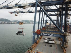 Operação breakbulk de iates é realizada com sucesso na DP World Santos