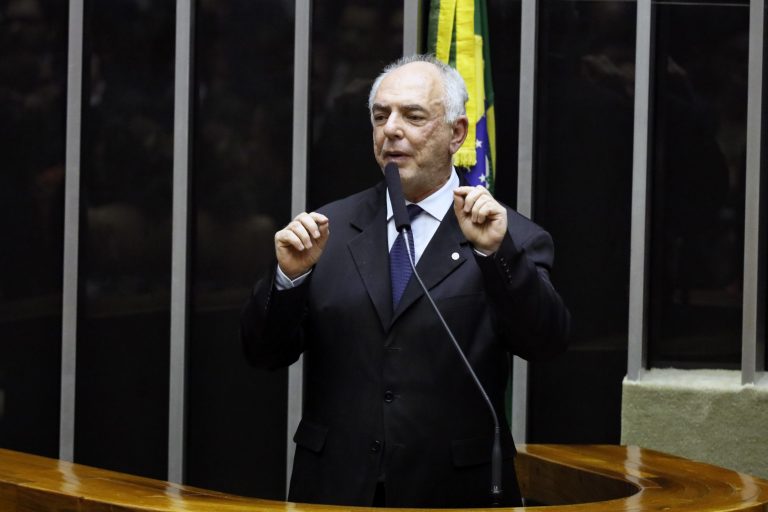 Comissão aprova mudança de folga semanal por motivo religioso
