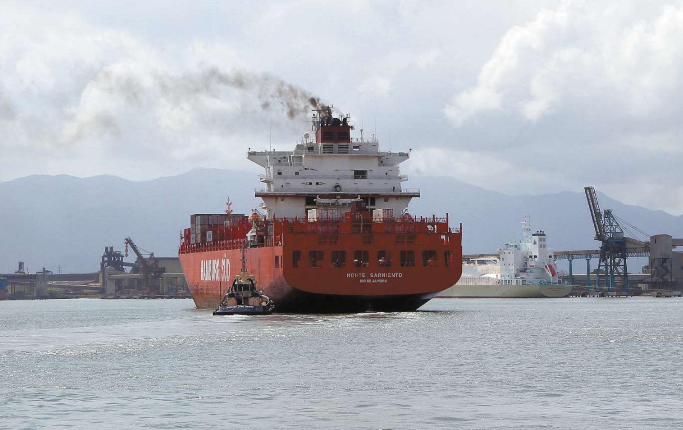 Marinha mercante busca soluções para limitar poluição
