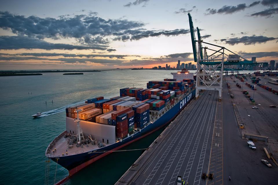 Florianópolis sedia evento técnico que debate a infraestrutura do transporte marítimo e hidroviário do Brasil