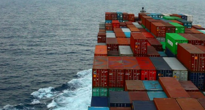 Navios com Bandeira Portuguesa já podem ter guardas armados a bordo