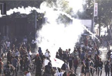 Aéreas cancelam voos para Santiago por causa dos protestos