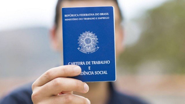Entenda as diferenças entre contratos de trabalho temporário, intermitente e parcial