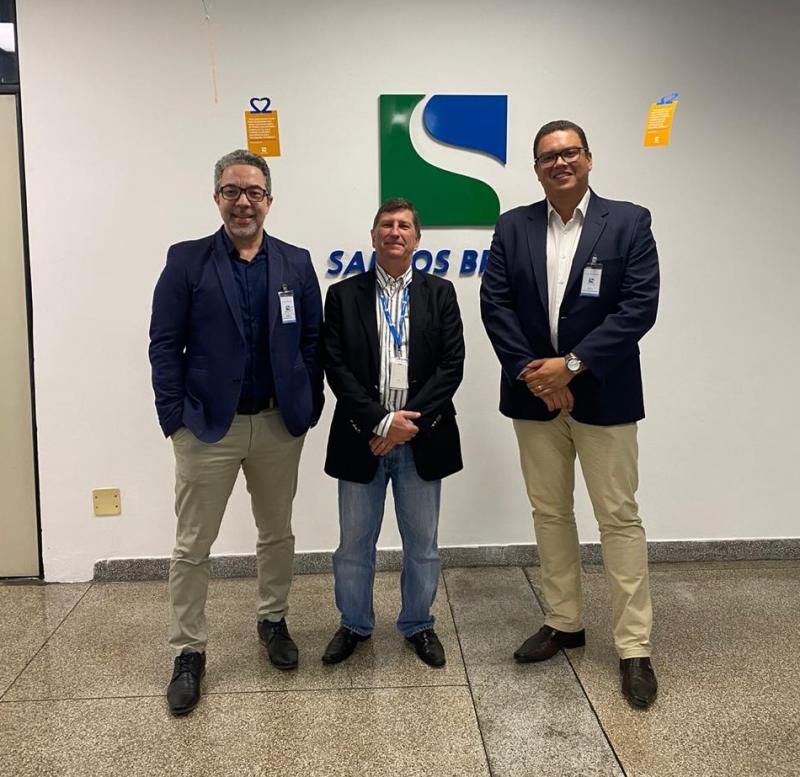 ABTTC visita Santos Brasil 