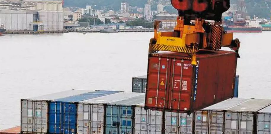 Conheça a história e os benefícios da utilização do contêiner