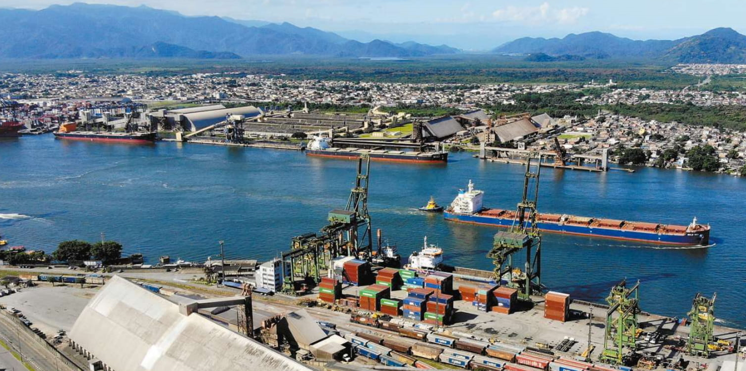 Novas regras de atracação ampliam operações no Porto