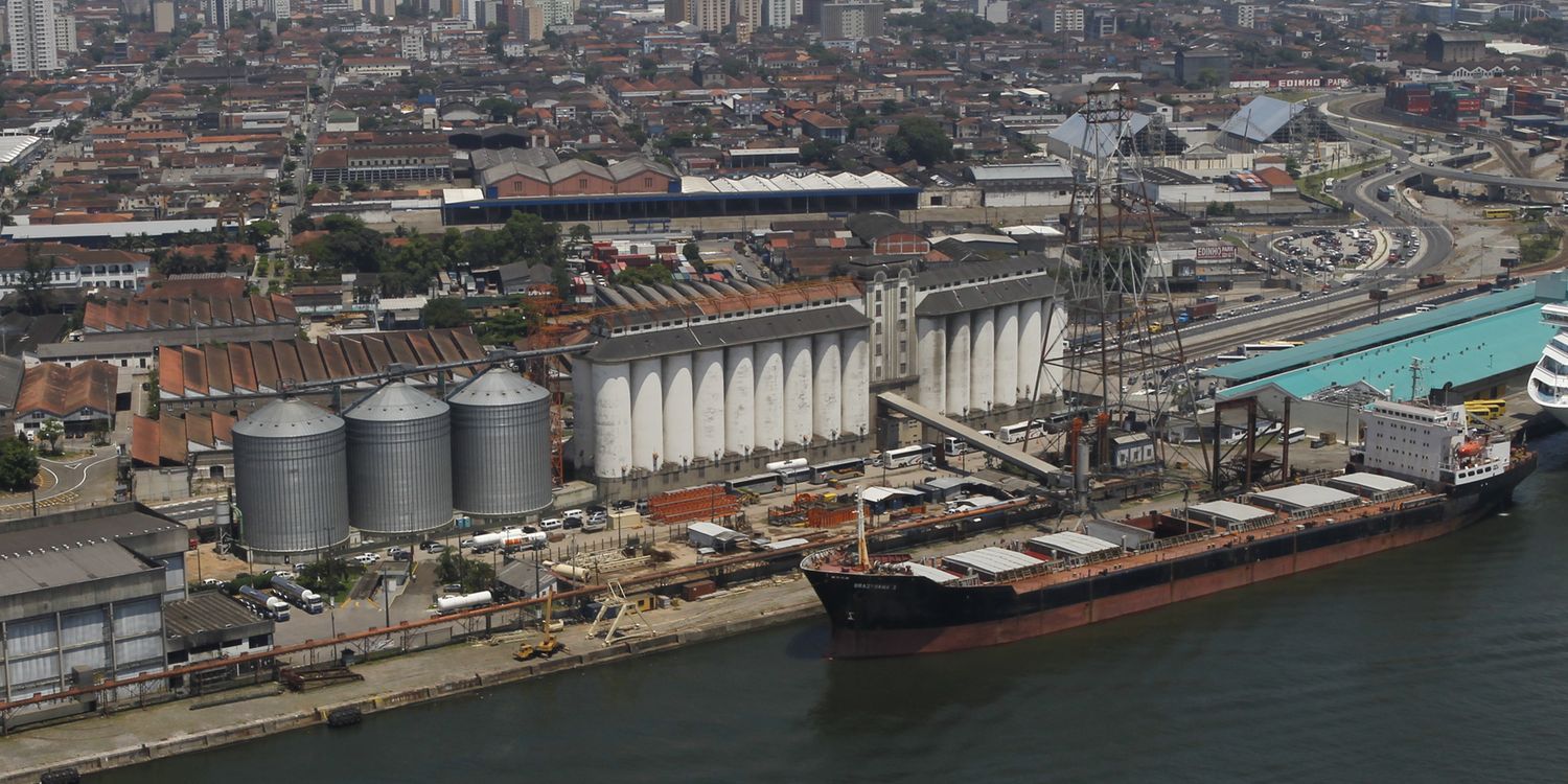 Porto de Santos tem oportunidades de emprego