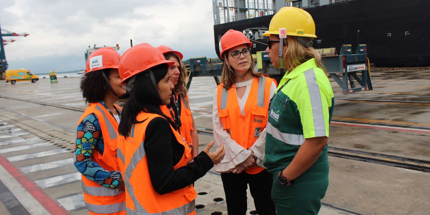 Programa vai ampliar a participação das mulheres no Porto de Santos