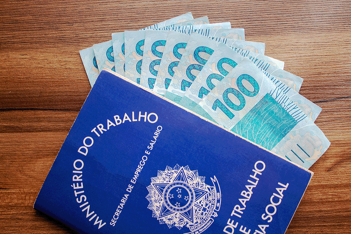 Deputados aprovam aumentar limite de saque do FGTS de R$ 500 para R$ 998