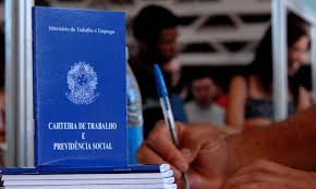 Pacote do governo incentiva contratação de jovem e trabalhador acima de 55 anos
