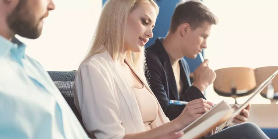 Processos seletivos contam com milhares de chances para estágios e trainees