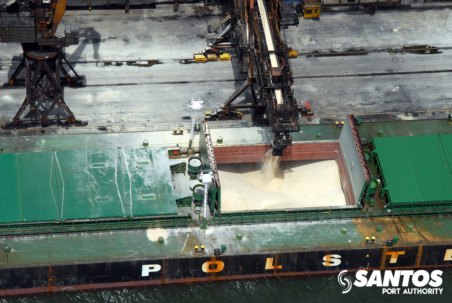 SPA amplia atracação de navios e Porto de Santos bate recorde histórico