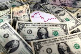 Dólar abre em alta e bate R$ 4,25