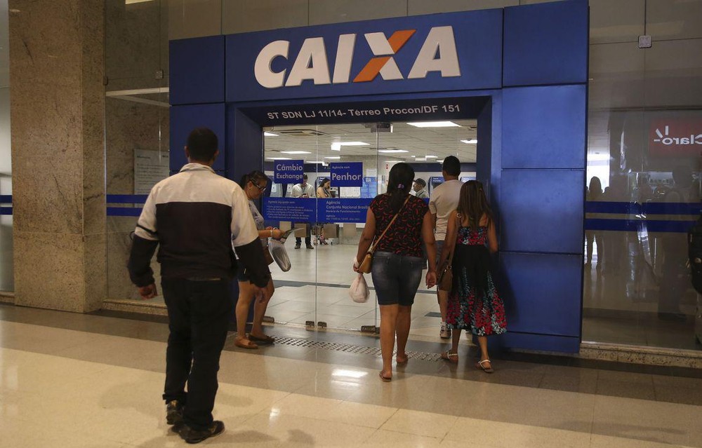 Nascidos em abril e maio podem sacar FGTS a partir de hoje