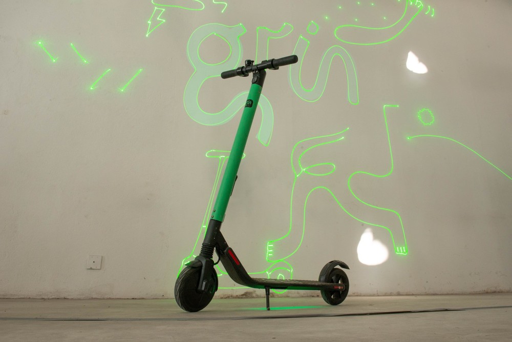 Nova regra para patinetes em SP prevê pagamento de taxas e equipamentos em toda a cidade