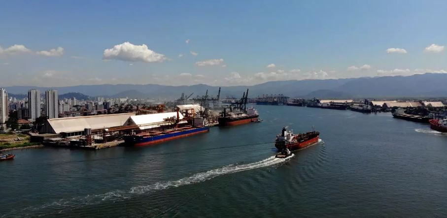 Porto de Santos recebe maior carga de fertilizantes da sua história neste sábado