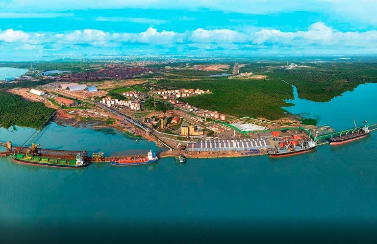 China anuncia investimento de bilhões de dólares no porto brasileiro de São Luis 
