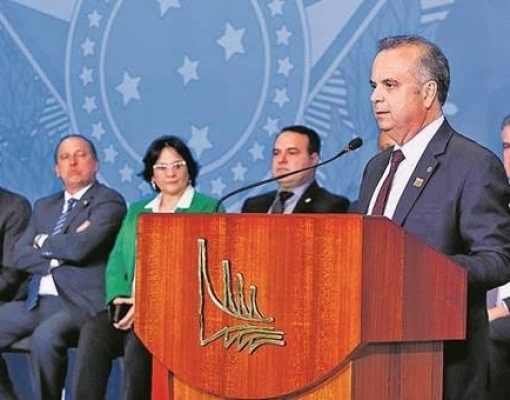 Governo cria contribuição sobre seguro-desemprego