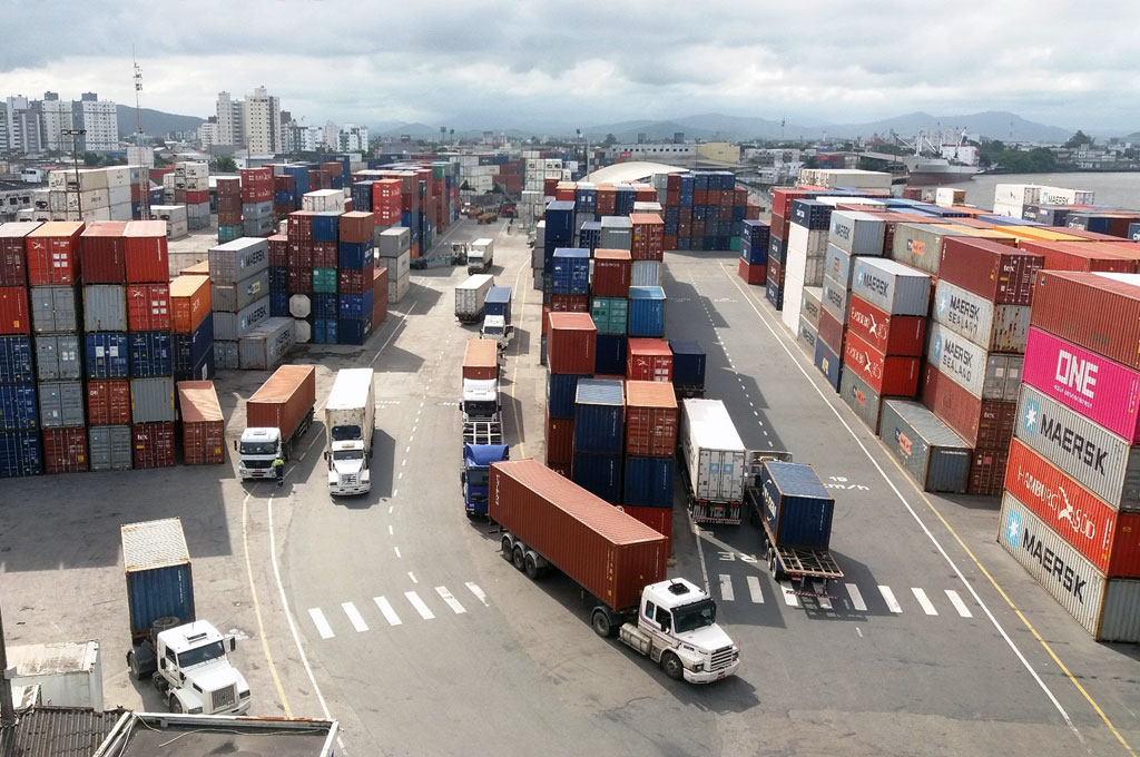 CNT lança análise sobre transporte e economia
