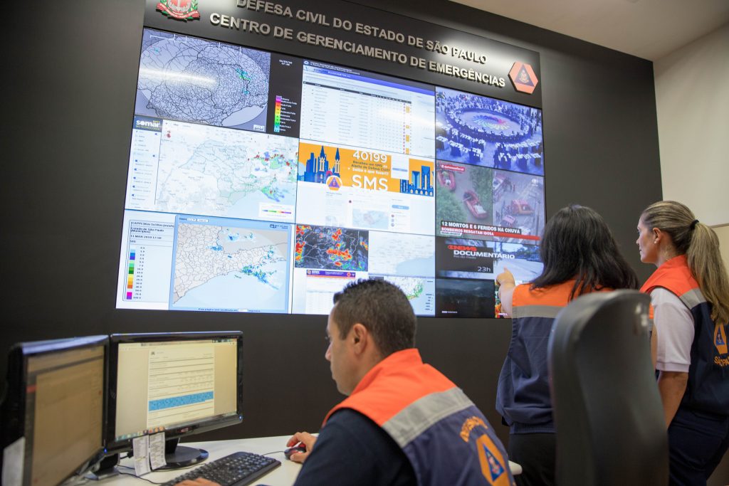 Defesa Civil alerta para chuvas acima da média nos próximos dias