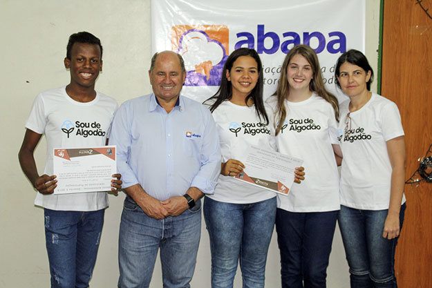 Projeto que enviou algodão baiano ao espaço é o vencedor de prêmio