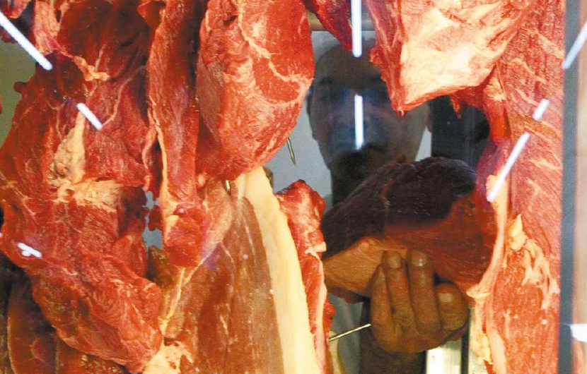 Carne e luz pesam mais para pobre