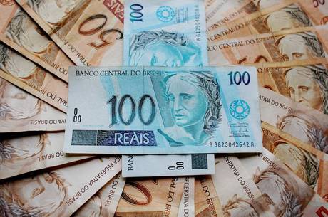 Governo libera recursos para ministérios; Defesa e Infraestrutura recebem R$ 5,32 bi