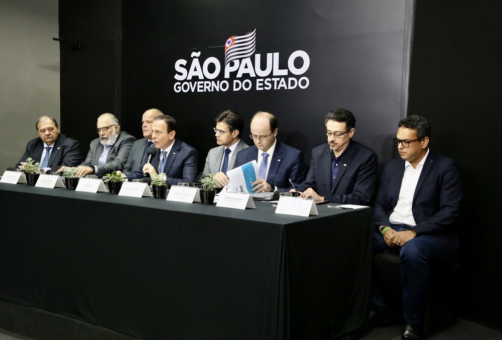 Baixada Santista receberá reforço de mais de 2 mil policiais militares e verbas para saúde