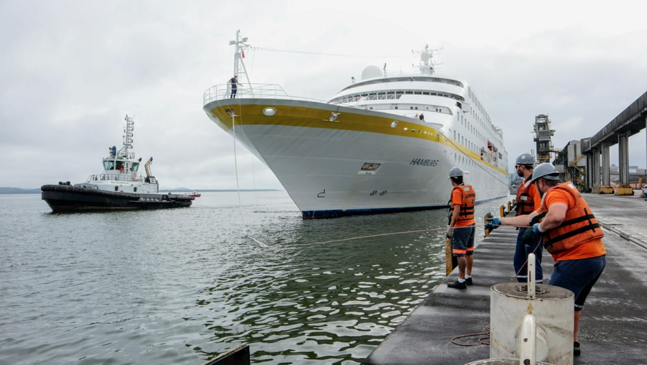 Porto de Paranaguá volta a receber navios de passageiros