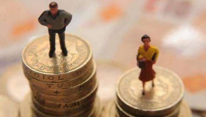 Mulheres estudam mais e ganham menos