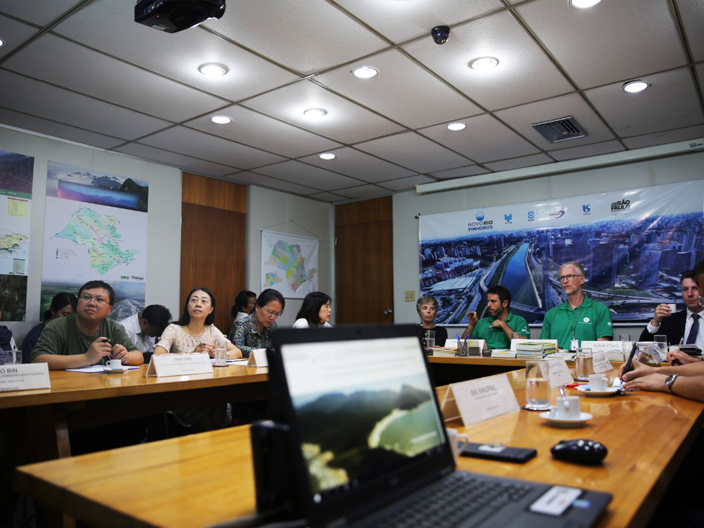 Secretaria de Infraestrutura e Meio Ambiente recebe delegação da China