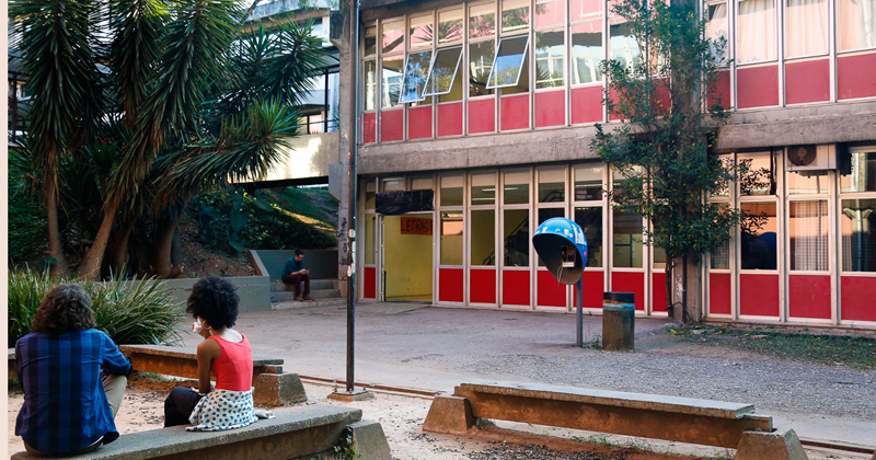Cursos de férias na USP discutem feminismo, literatura e filosofia