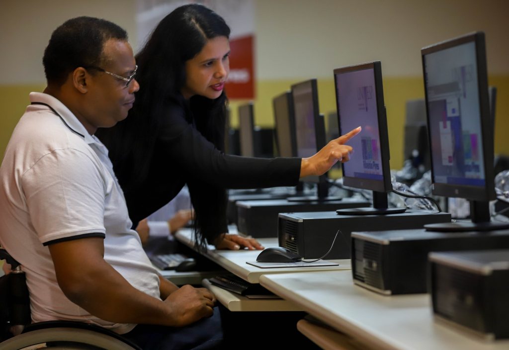 Via Rápida Virtual tem 20 mil vagas para cursos rápidos e gratuitos