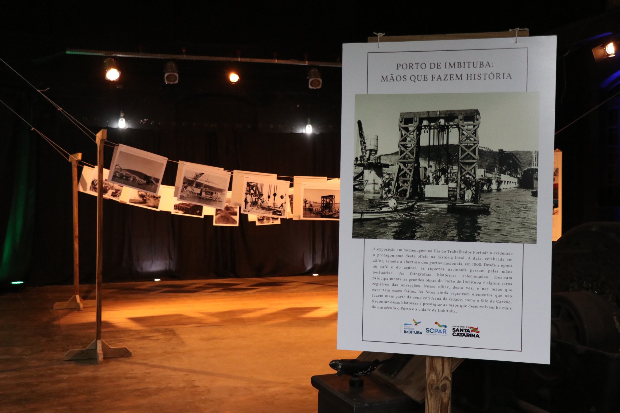 SCPAR Porto de Imbituba lança exposição fotográfica em homenagem ao Dia do Trabalhador Portuário