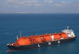 Ministério quer simplificar legislação para operações de navios de Gás Natural Liquefeito