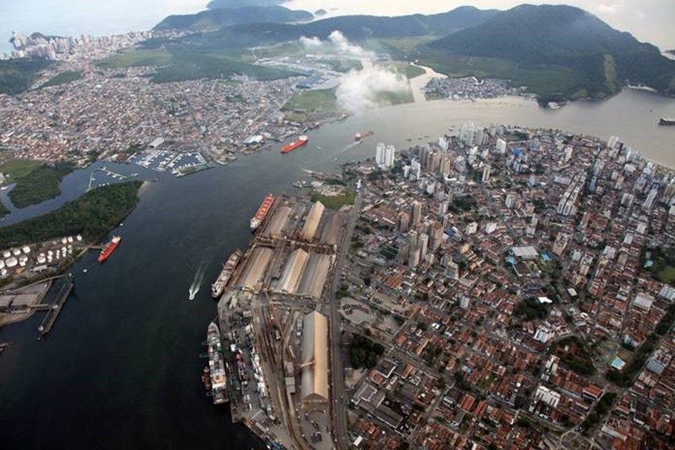 Festival celebra aniversário de 128 anos do Porto de Santos com regata e corrida de rua