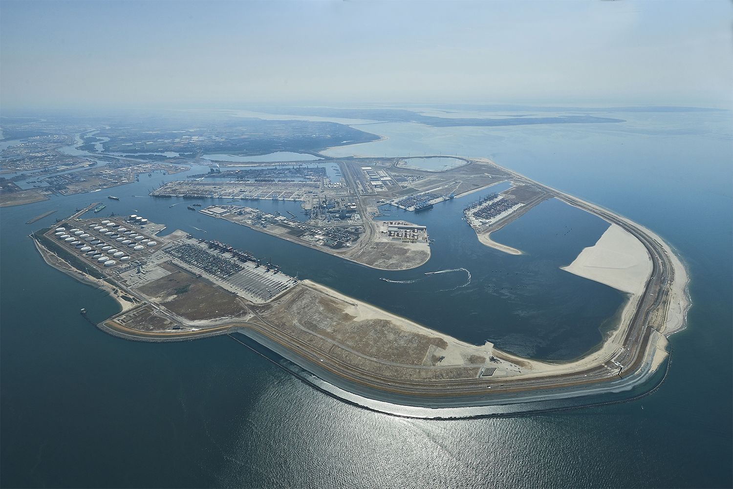Pesquisa de energia geotérmica no porto de Roterdã entra na próxima fase 