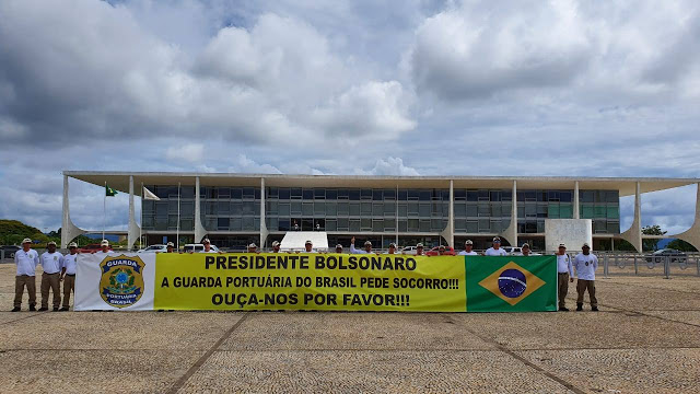 Guardas Portuários protestam em Brasília