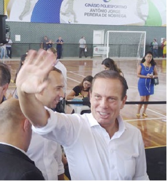 Túnel pode vir após ponte, diz João Doria