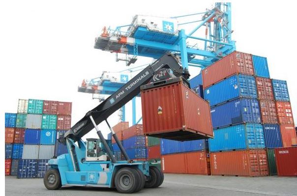 Porto de Itajaí registra crescimento histórico do triênio com 150% na movimentação de contêineres e fecha 2019 com 23% de aumento em tonelagem.